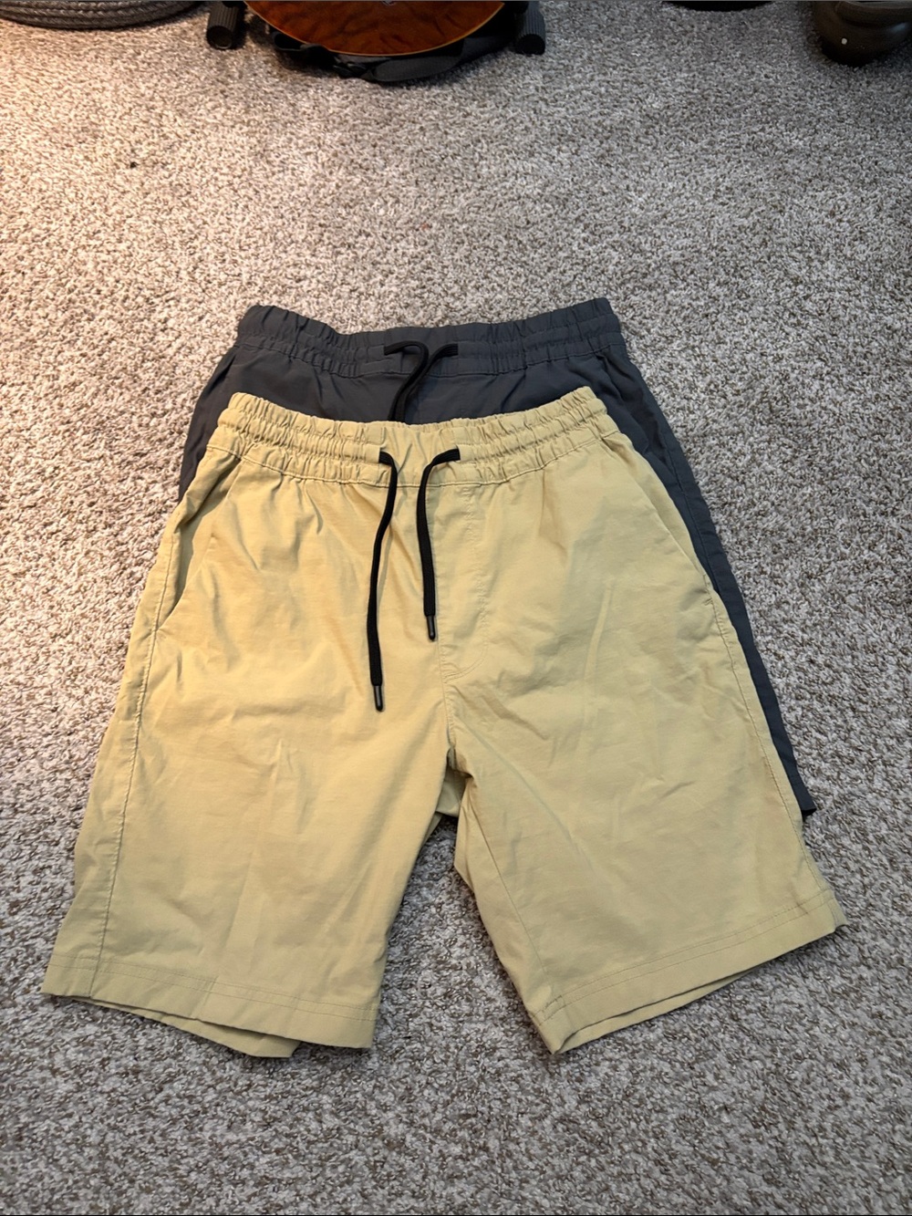 2 Pairs of Men's Stylus Drawstring Elastic Waist Shorts in Tan and Charcoal